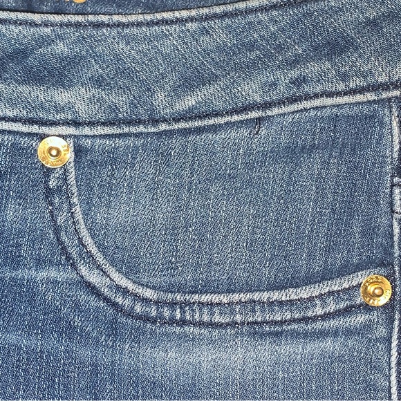 Women’s 00 MICHAEL KORS Mid Rise Flare Leg Vintage Blue Wash Jeans MH69CKY4V6 - Picture 16 of 16